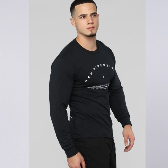 Men's Graphic Shirt - Picture 5 of 8